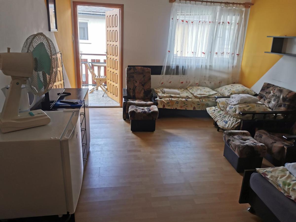Dom Wczasowy Maja Dźwirzyno Exteriér fotografie