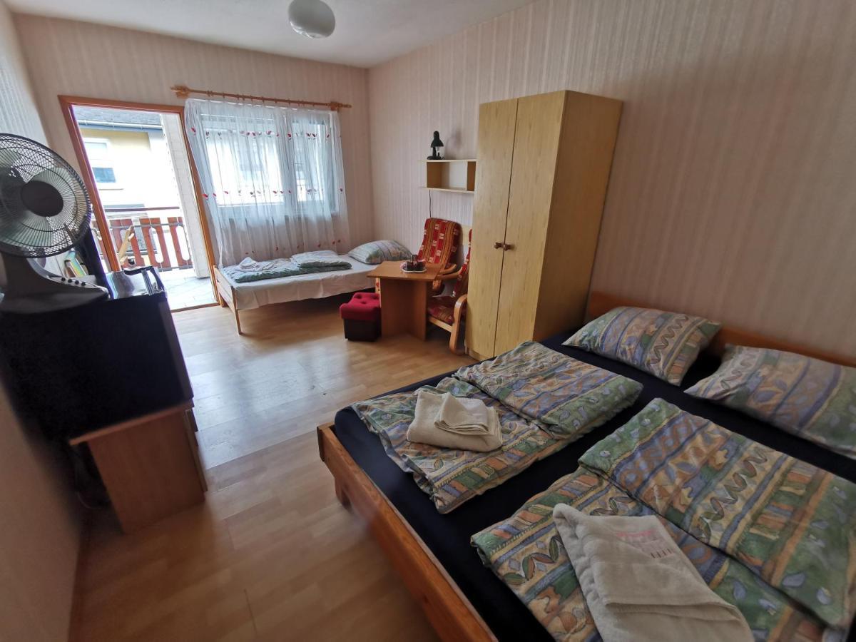 Dom Wczasowy Maja Dźwirzyno Exteriér fotografie